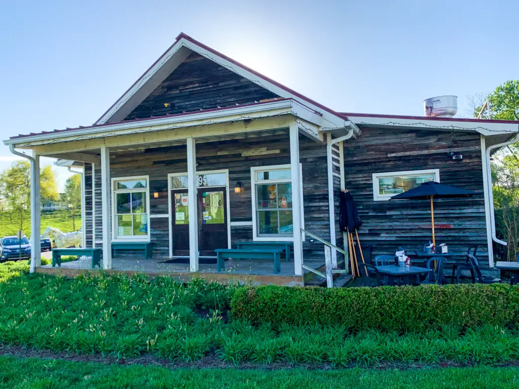 5 of the Best Local Restaurants in Lexington * Where I've Been