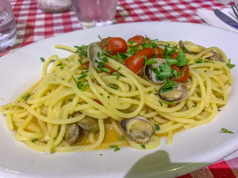 12 Foods You Must Try in Naples, Italy * Where I've Been